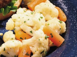 pikantna-salata-od-cvjetace