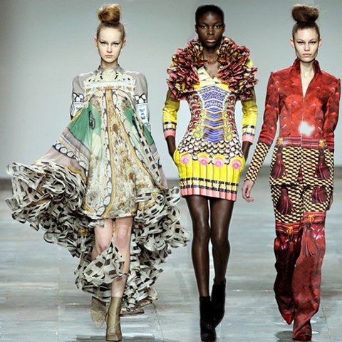 Kako ispravno kombinirati odjeću s više uzoraka